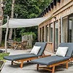 度假居 Close To Nature In With Own